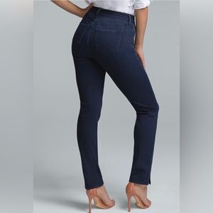 NYDJ Jeans. Straight leg. Size 8